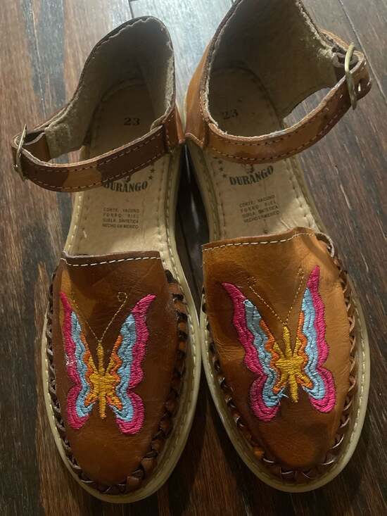 Rodeo Durango Shoes - Rodeo Durango Mexican Leather Huarache Sandals with Embroidered Butterfly